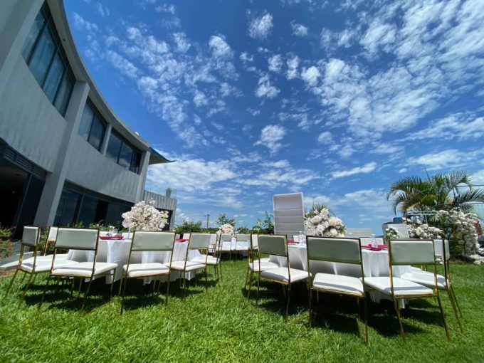 Luxury Hotel Facility for Sale